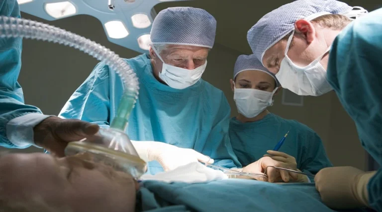 Read more about the article Erectile Dysfunction after Prostate Surgery (Prostatectomy)